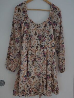 Floral Long Sleeve Dress in Cream - ROW A